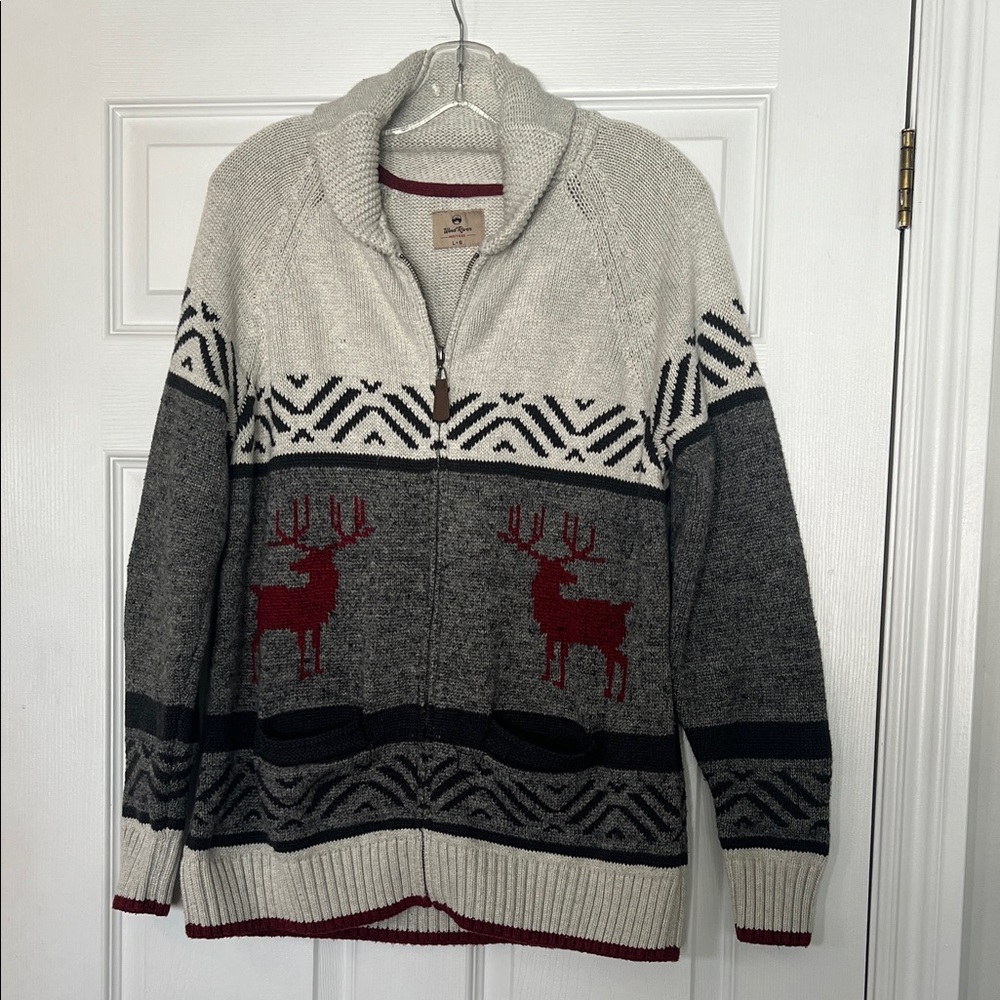 Men's Pre-loved Wind River Cottage Heritage Cardigan with Hunter/Nature Design.
